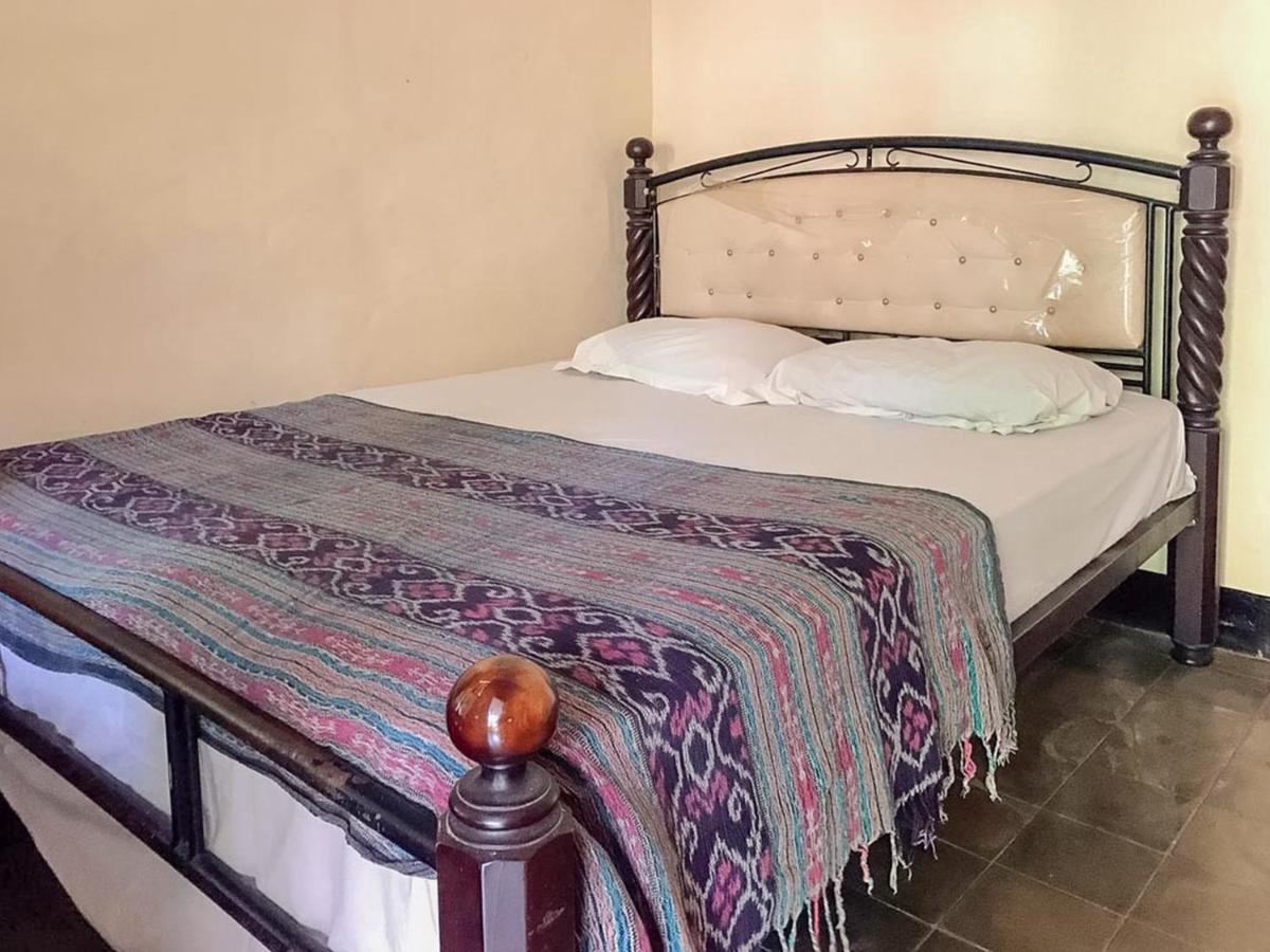 Oka Homestay Mitra Reddoorz มาตารัม ภายนอก รูปภาพ